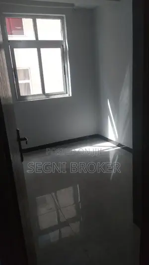 3bdrm Apartment in Semet Safari, Bole for rent
