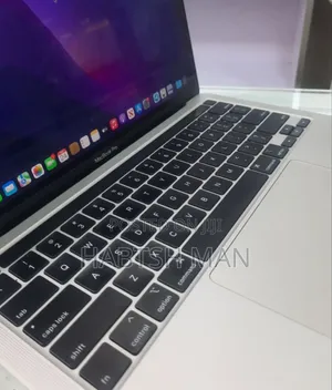 New Laptop Apple MacBook Pro 2020 8GB Intel Core I5 SSD 256GB