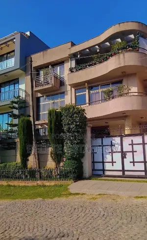 8bdrm House in Semit Fyelbet, G+2, Bole for sale