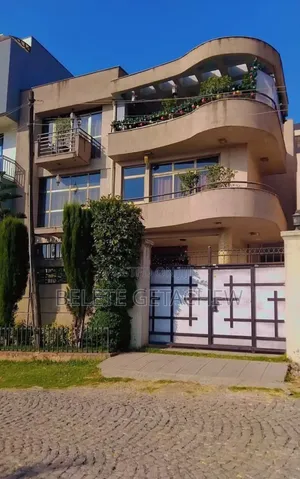 8bdrm House in Semit Fyelbet, G+2, Bole for sale