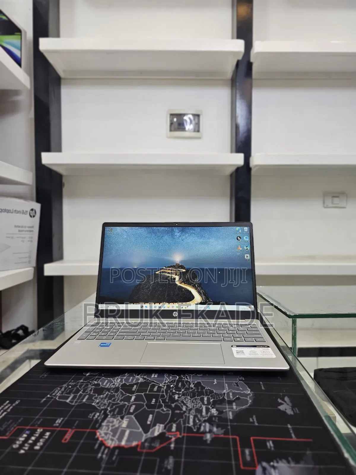 New Laptop HP Spectre X2 12t 8GB Intel Core I3 SSD 256GB