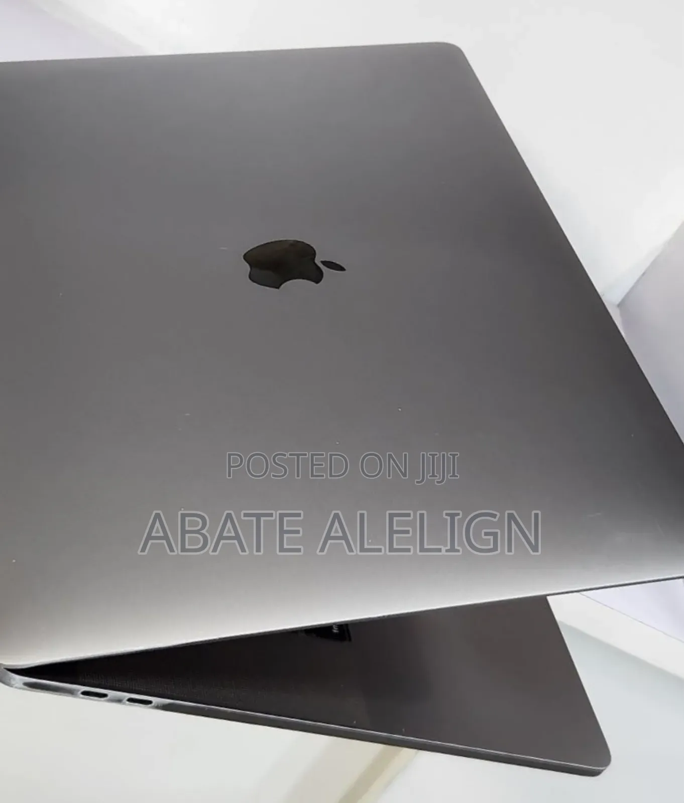 New Laptop Apple MacBook Pro 2019 32GB Intel Core I9 SSD 2T