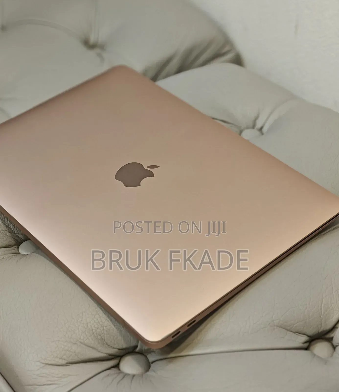 New Laptop Apple MacBook 2020 8GB Intel Core I3 SSD 256GB