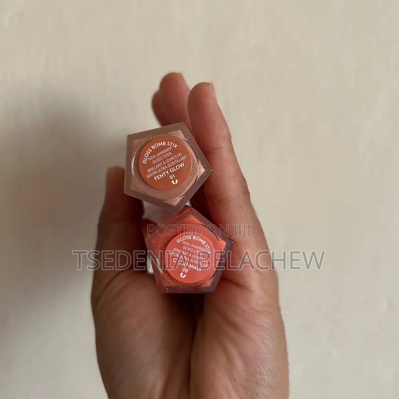 Fenty Beauty Gloss Bomb