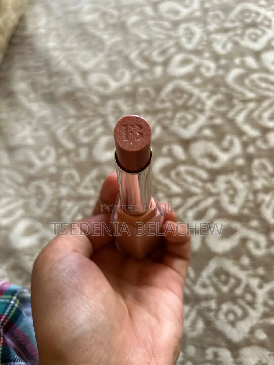 Fenty Beauty Gloss Bomb
