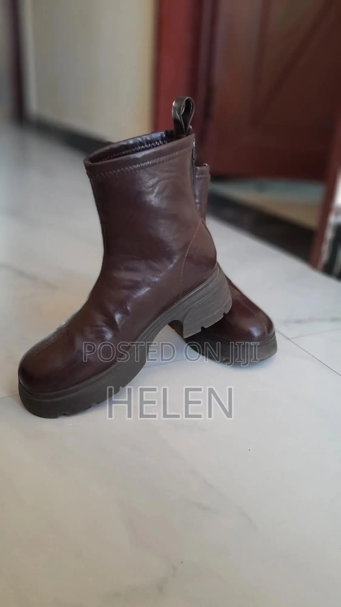 Classy Boots .2 ሳምንት ብቻ የተለበሱ