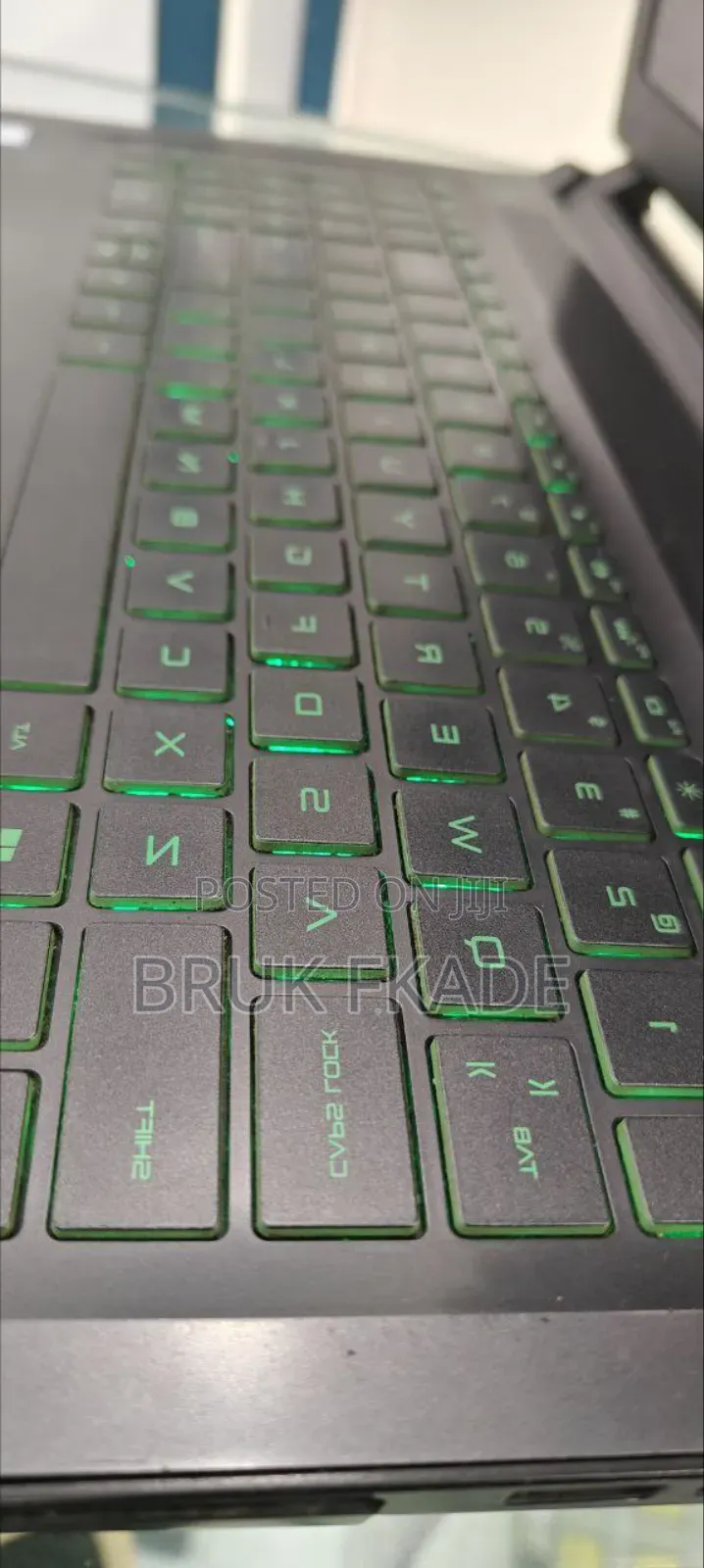 New Laptop HP Pavilion 15 12GB Intel Core I5 SSD 128GB