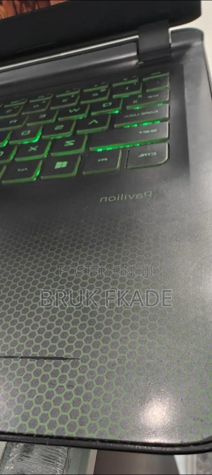 New Laptop HP Pavilion 15 12GB Intel Core I5 SSD 128GB