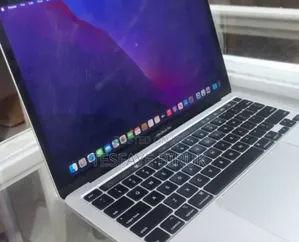 New Laptop Apple MacBook Pro 2020 8GB Intel Core I5 SSD 256GB