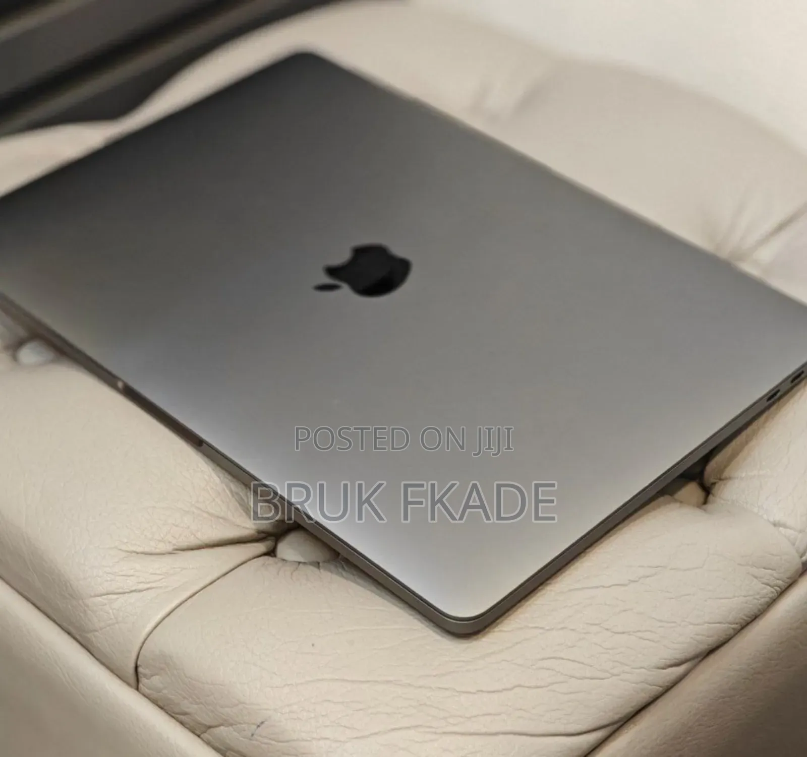 New Laptop Apple MacBook Pro 2019 16GB Intel Core I7 SSD 1T
