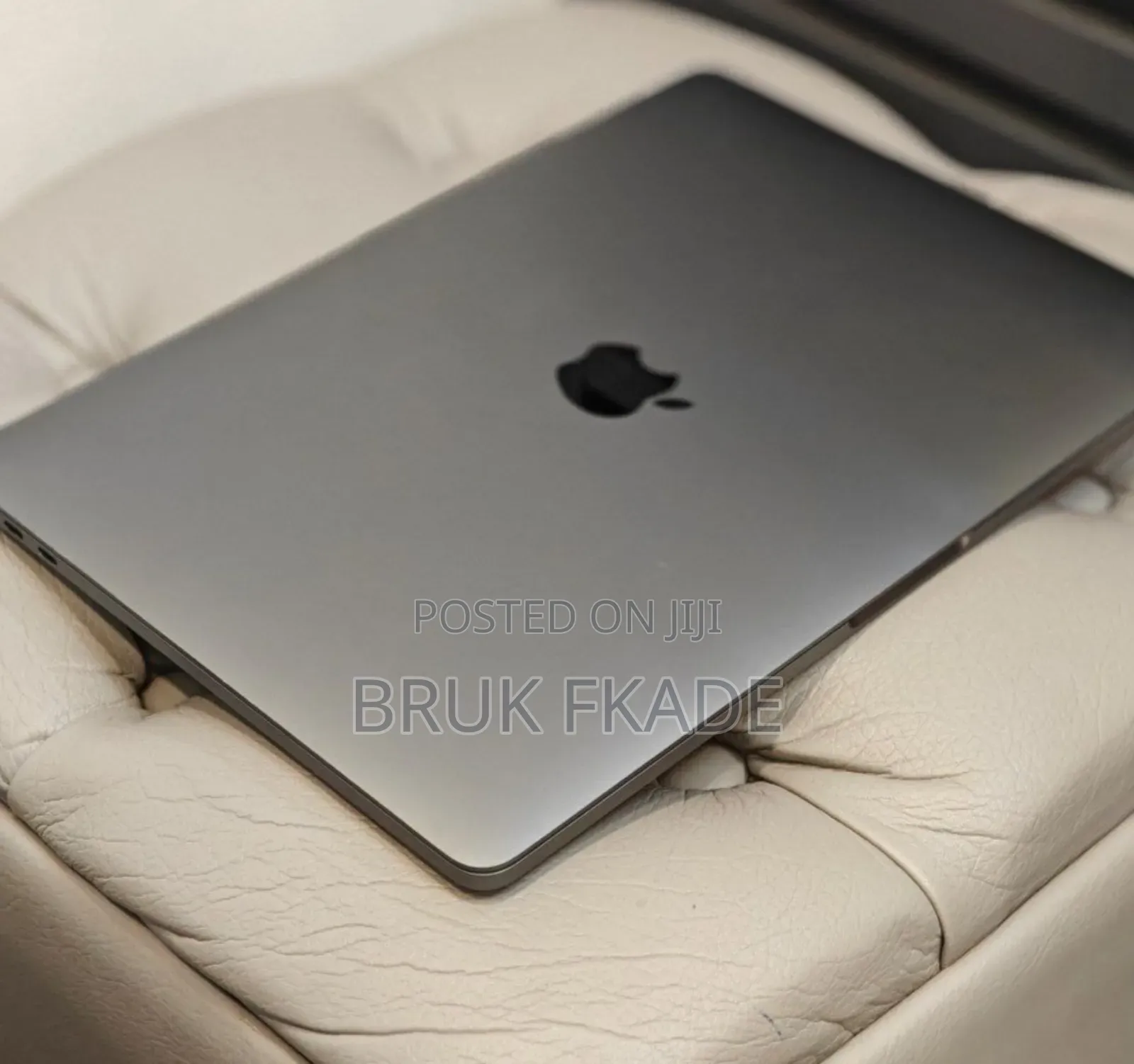 New Laptop Apple MacBook Pro 2019 16GB Intel Core I7 SSD 1T