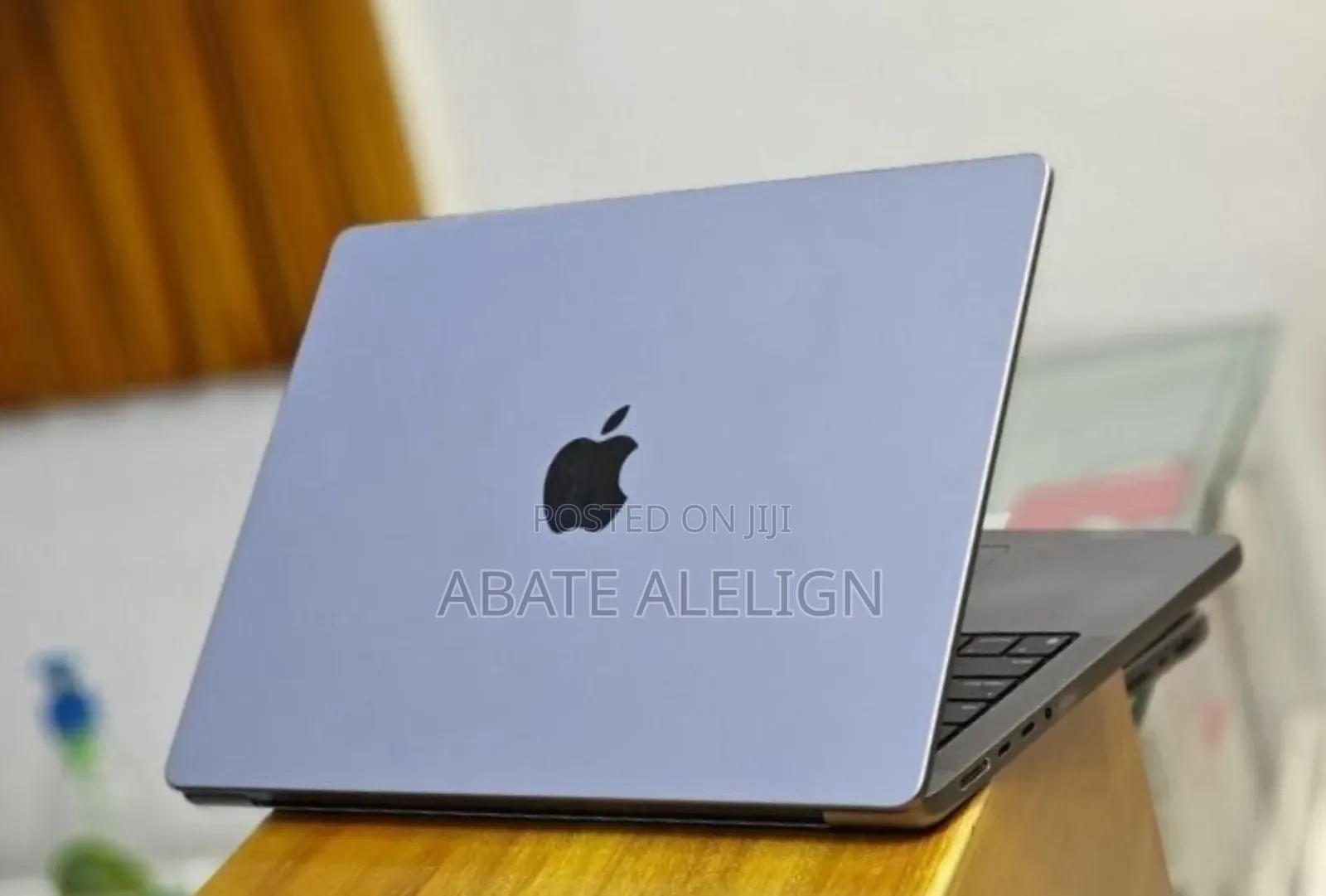 New Laptop Apple MacBook Pro M1 32GB Apple M1 Pro SSD 512GB