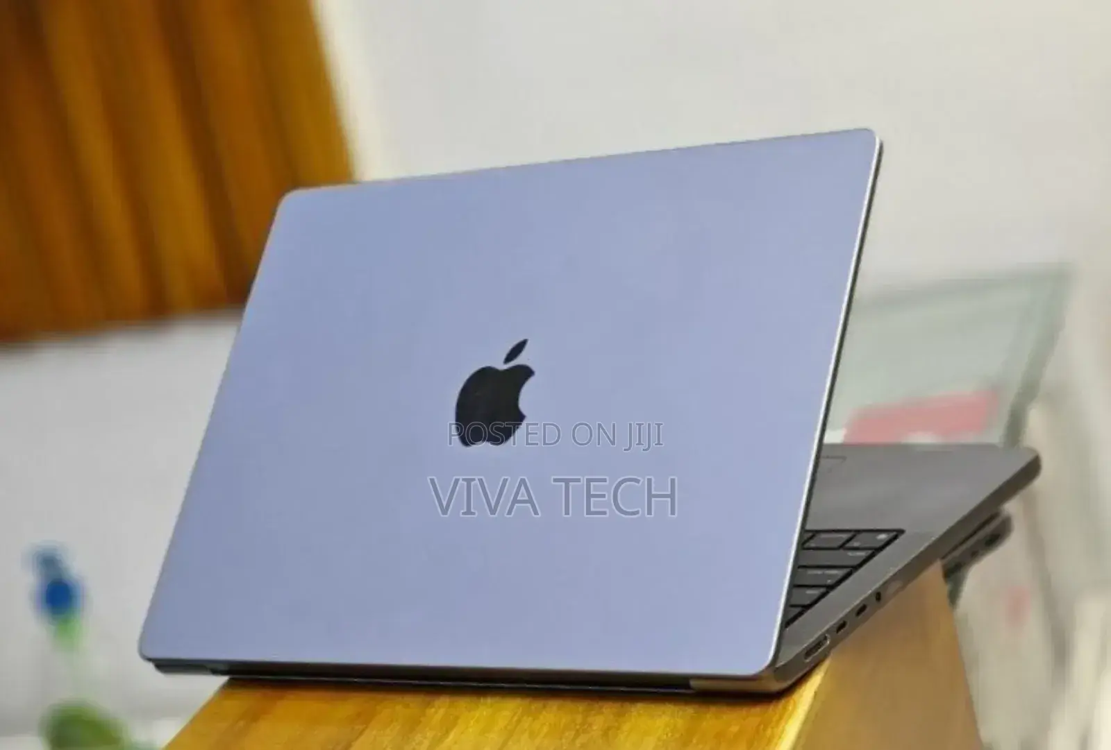 New Laptop Apple MacBook Pro M1 32GB Apple M1 Pro SSD 512GB