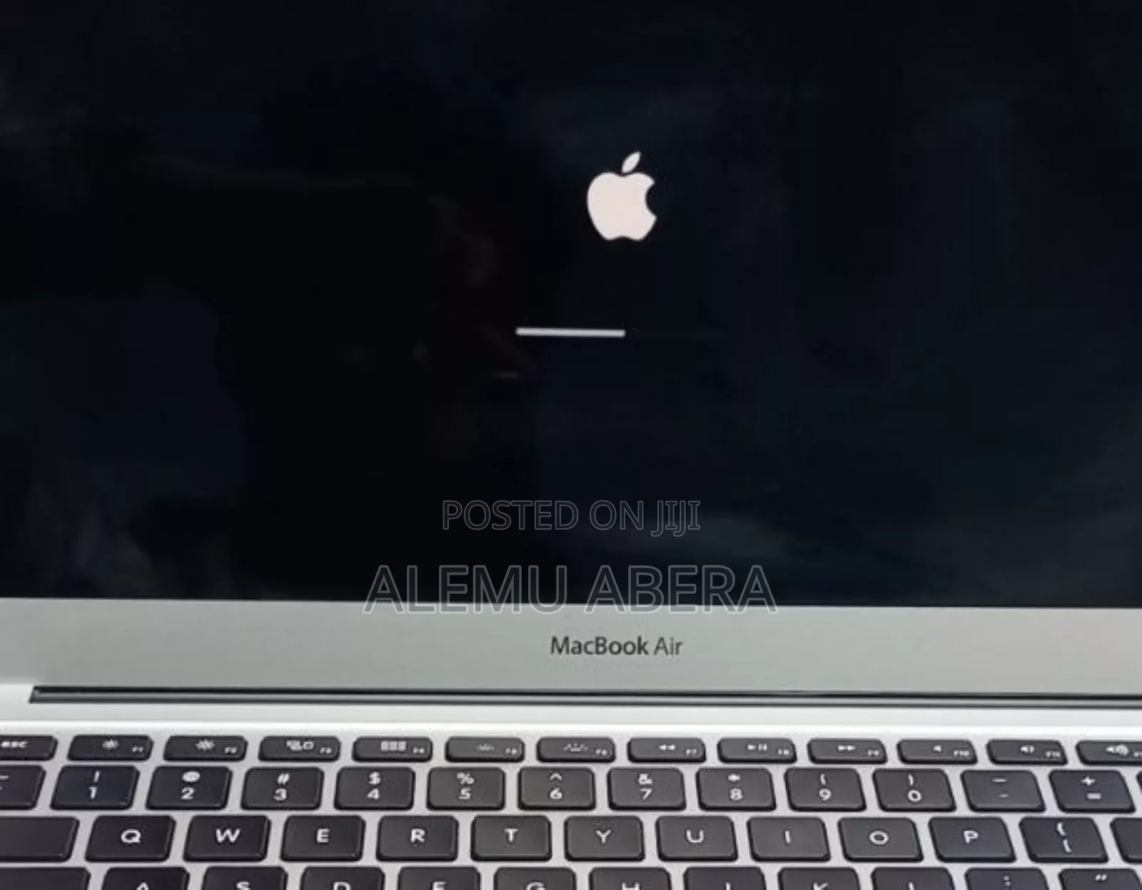 New Laptop Apple MacBook Air 2015 8GB SSD 256GB