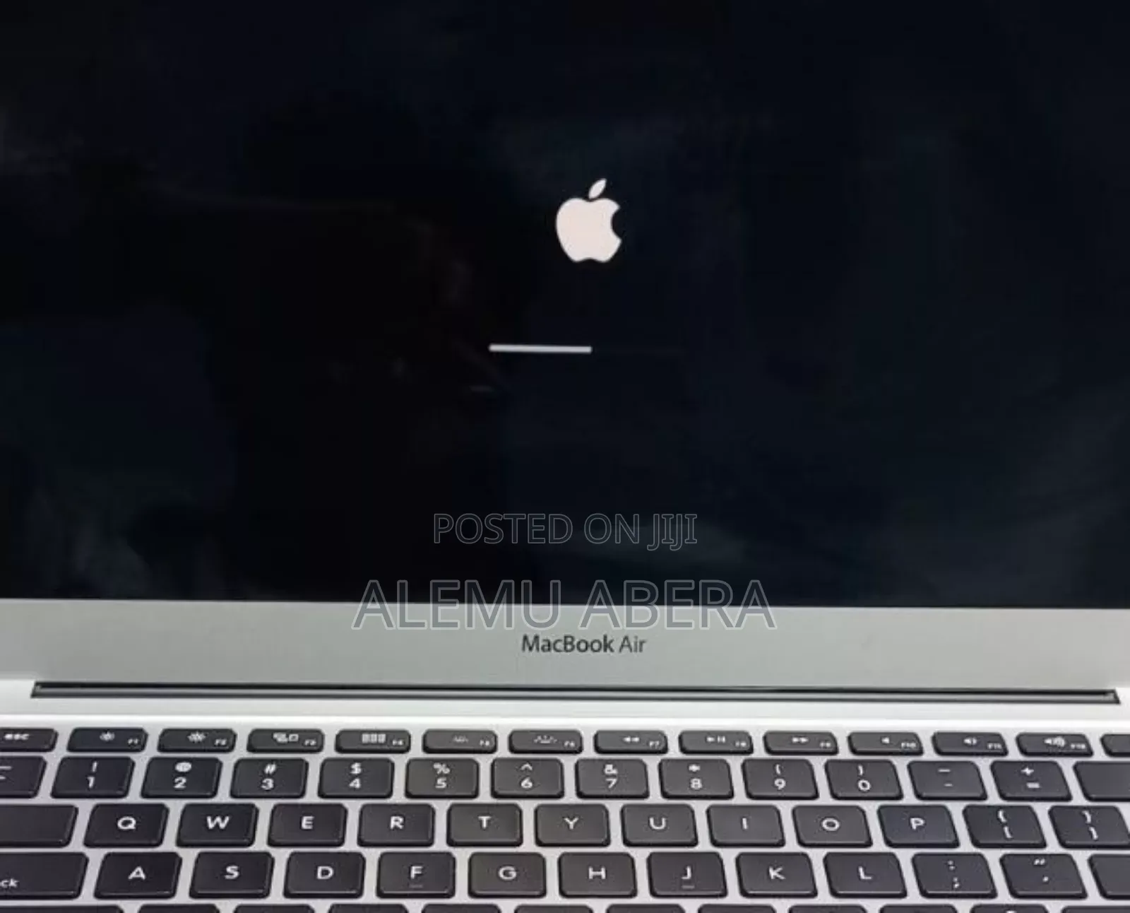 New Laptop Apple MacBook Air 2015 8GB SSD 256GB