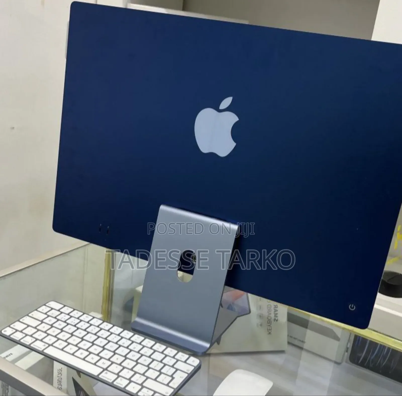 New Desktop Computer Apple iMac M3 8GB Apple M3 SSD 256GB