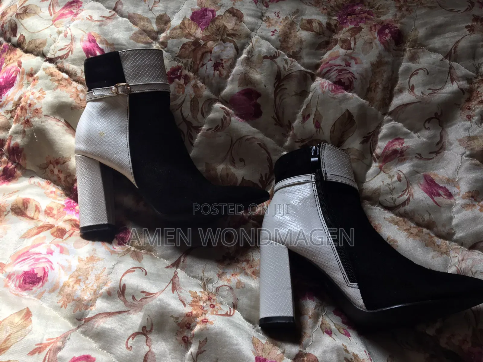 Classic Black White Heeled Shoes