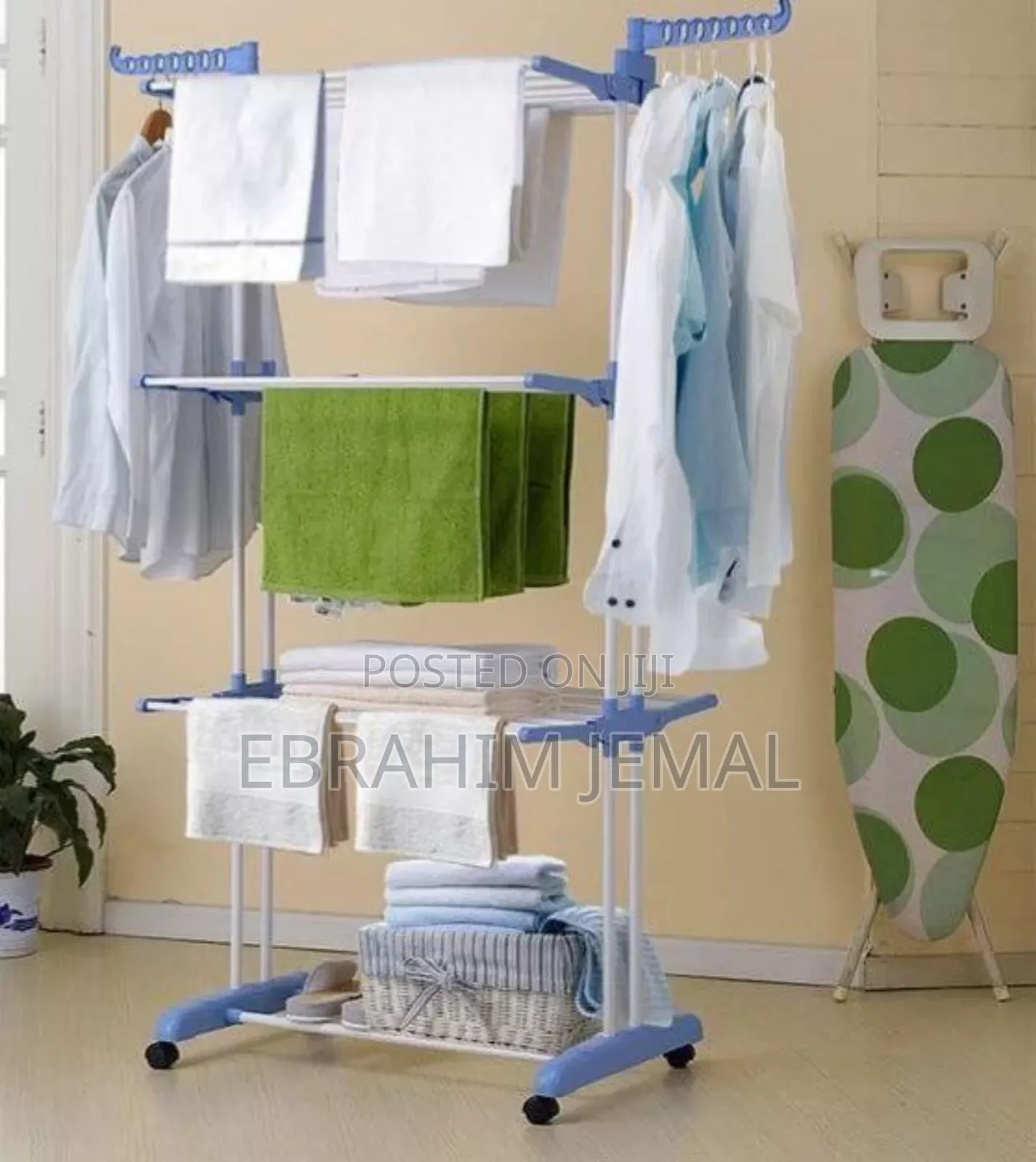 የልብስ ማስጫ (ማድረቂያ) Three Layers of Clothes Hanger