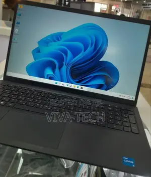 New Laptop Dell Vostro 5630 16GB Intel Core I5 SSD 512GB