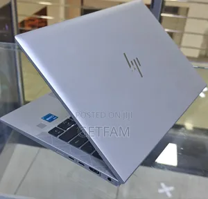 New Laptop HP EliteBook 830 G8 16GB Intel Core I7 SSD 512GB
