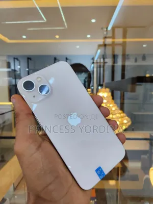 New Apple iPhone 13 256 GB White