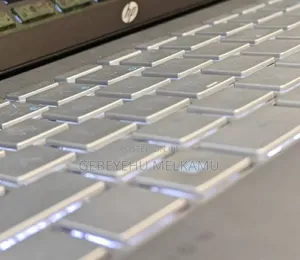 New Laptop HP Pavilion X360 8GB Intel Core I5 SSD 512GB