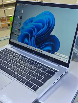 New Laptop HP EliteBook 845 G7 8GB AMD SSD 512GB