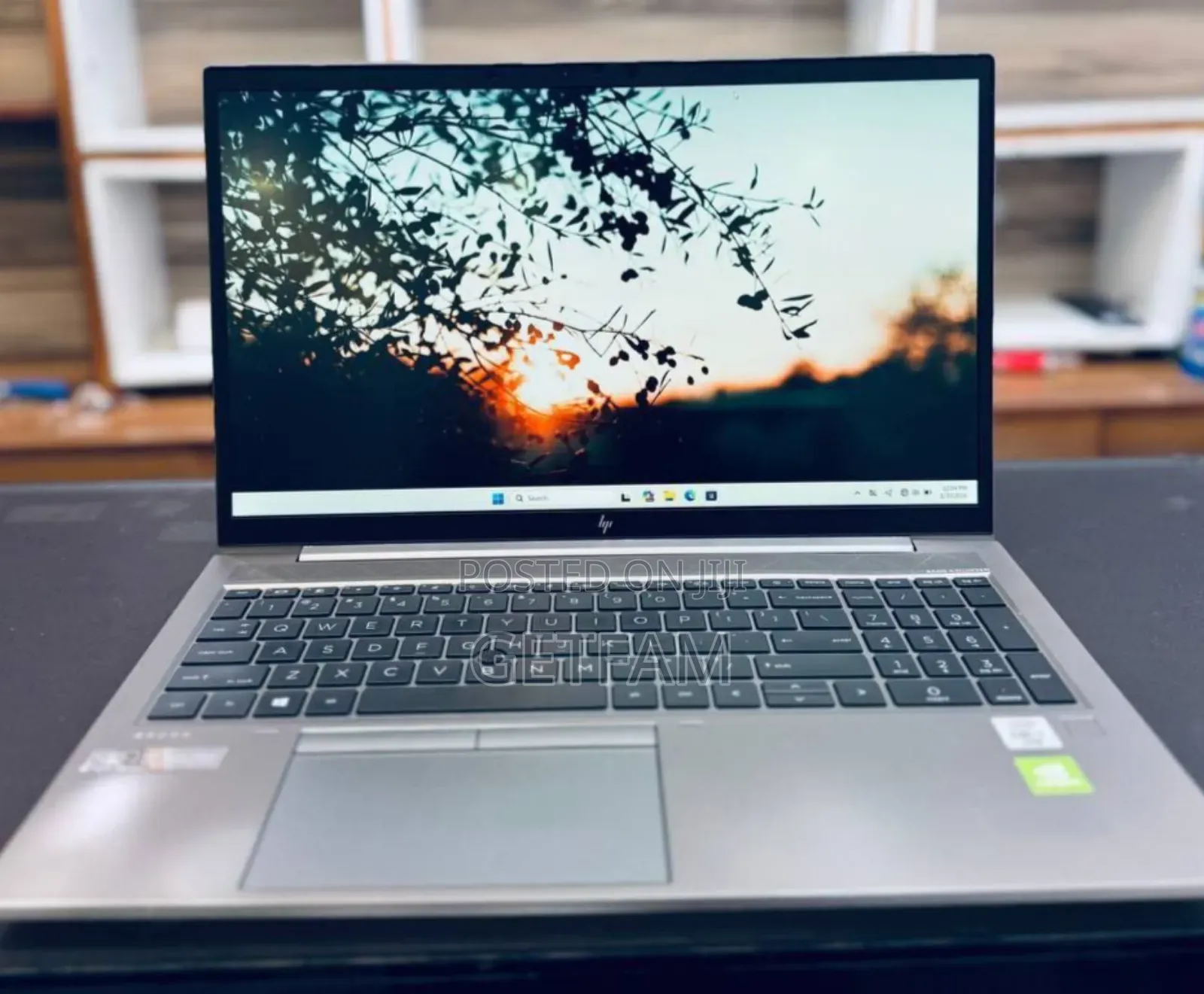 New Laptop HP ZBook Studio 16GB Intel Core I7 SSD 512GB