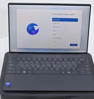 New Laptop Dell XPS 13 16GB Intel Core Ultra 7 SSD 512GB