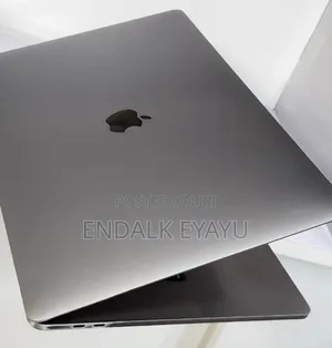 New Laptop Apple MacBook Pro 2019 32GB Intel Core I9 SSD 2T