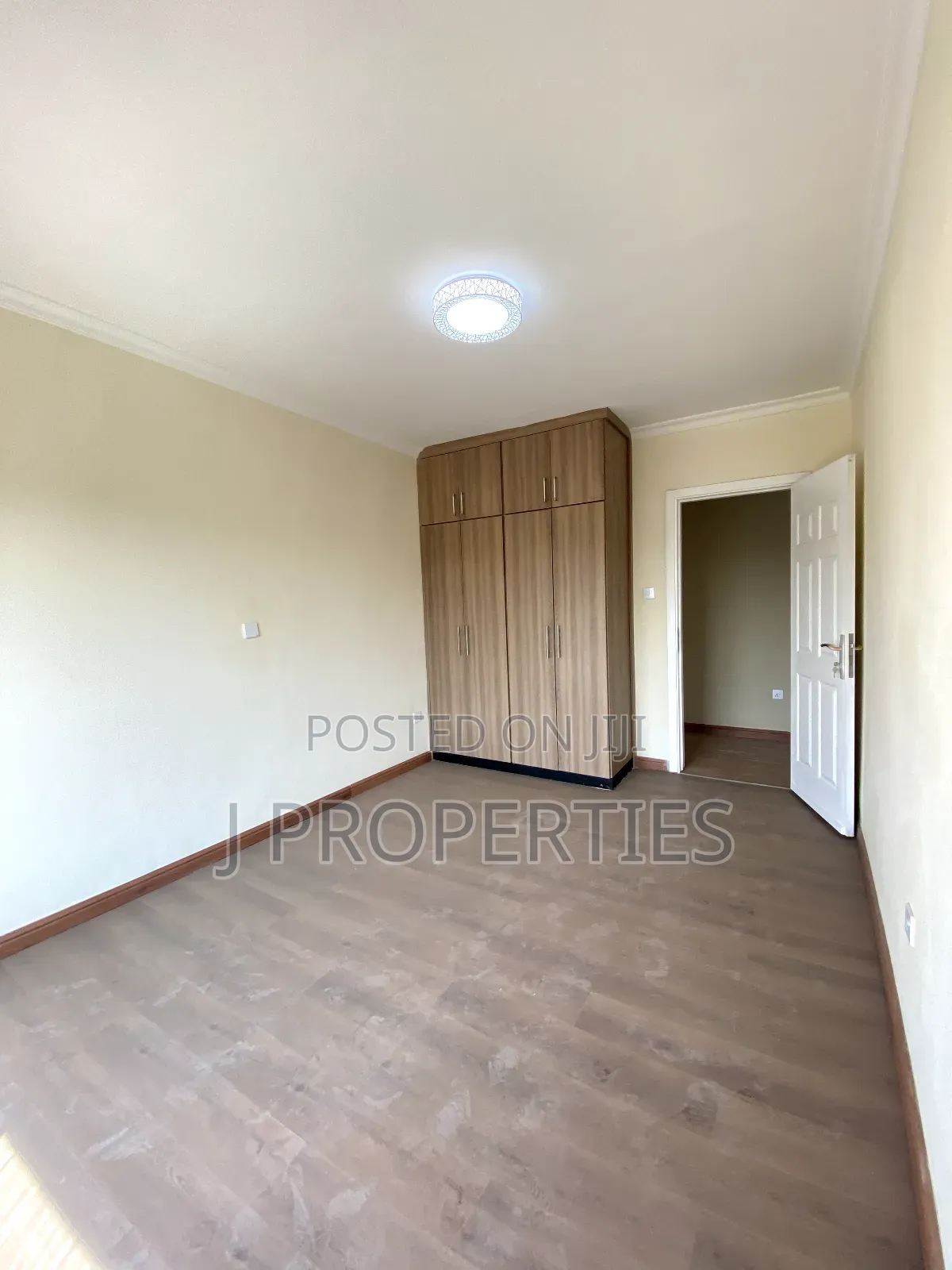 3bdrm Apartment in Kirkos for rent