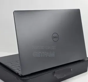 New Laptop Dell XPS 15 16GB Intel Core Ultra 7 SSD 16 GB