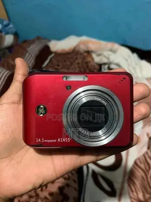 Digital Camera (General Electric A1455)