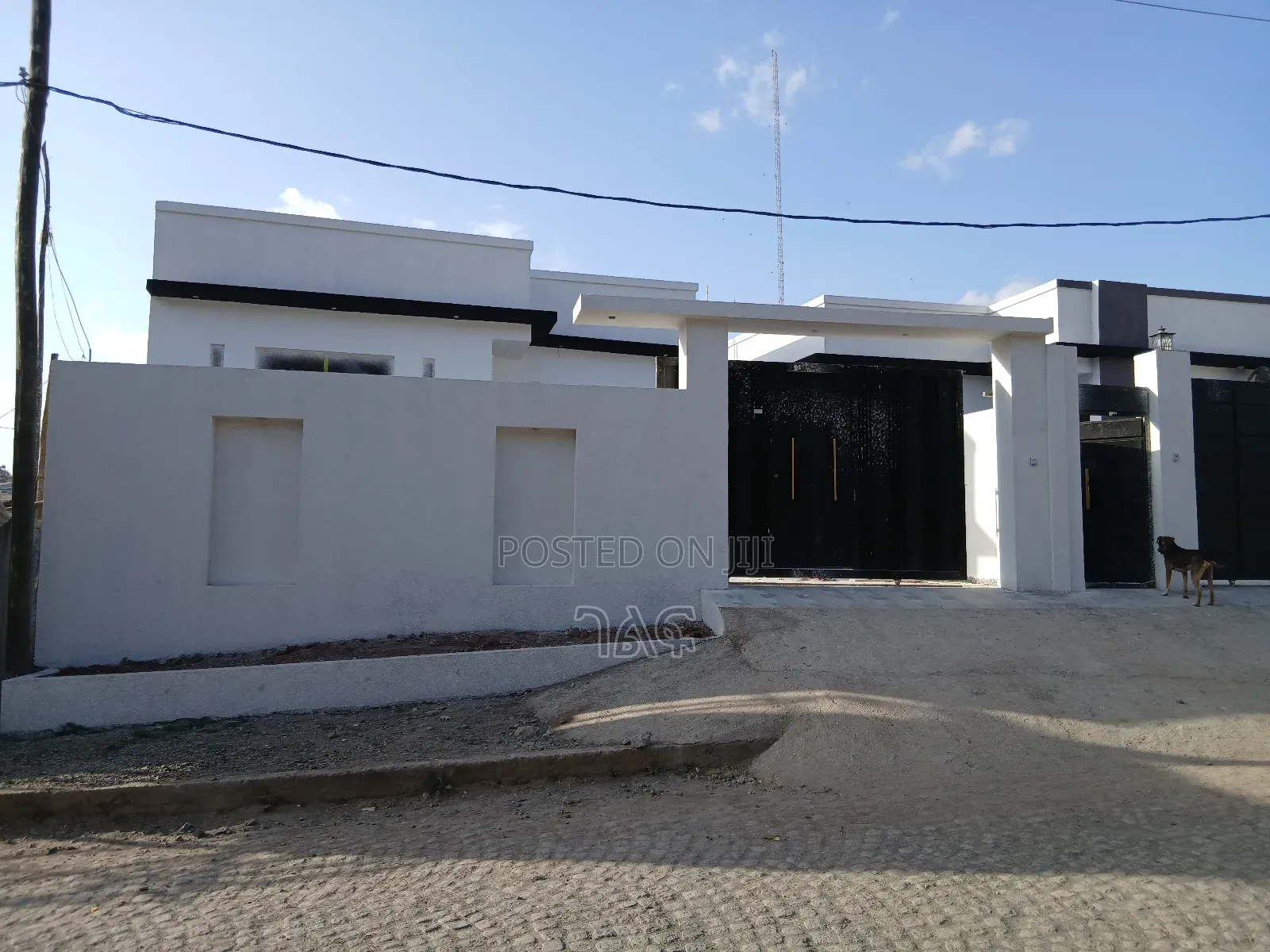 3bdrm Villa in የሚሸጥ ቪላ ሰሚት ለአስፓልት, Bole for sale