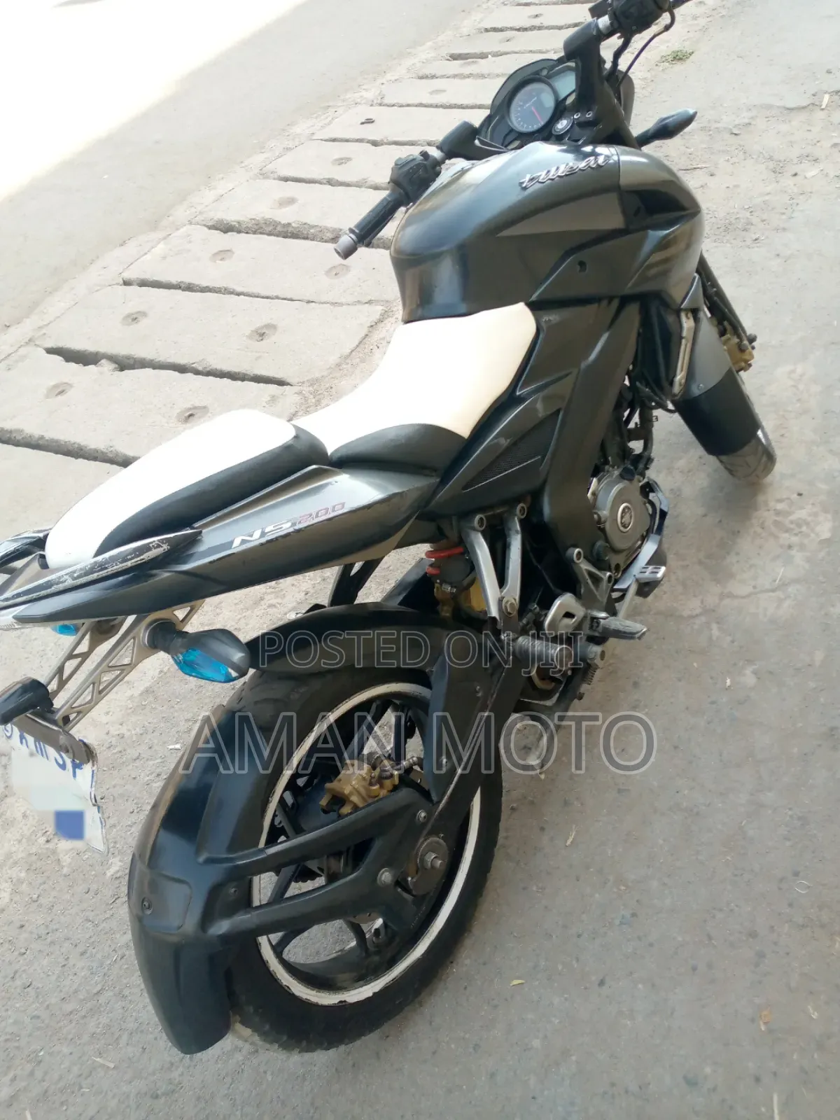 Bajaj Pulsar NS 200 2018 Black