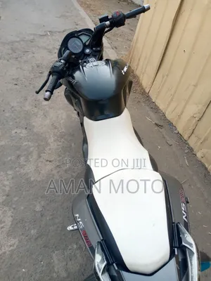 Bajaj Pulsar NS 200 2018 Black