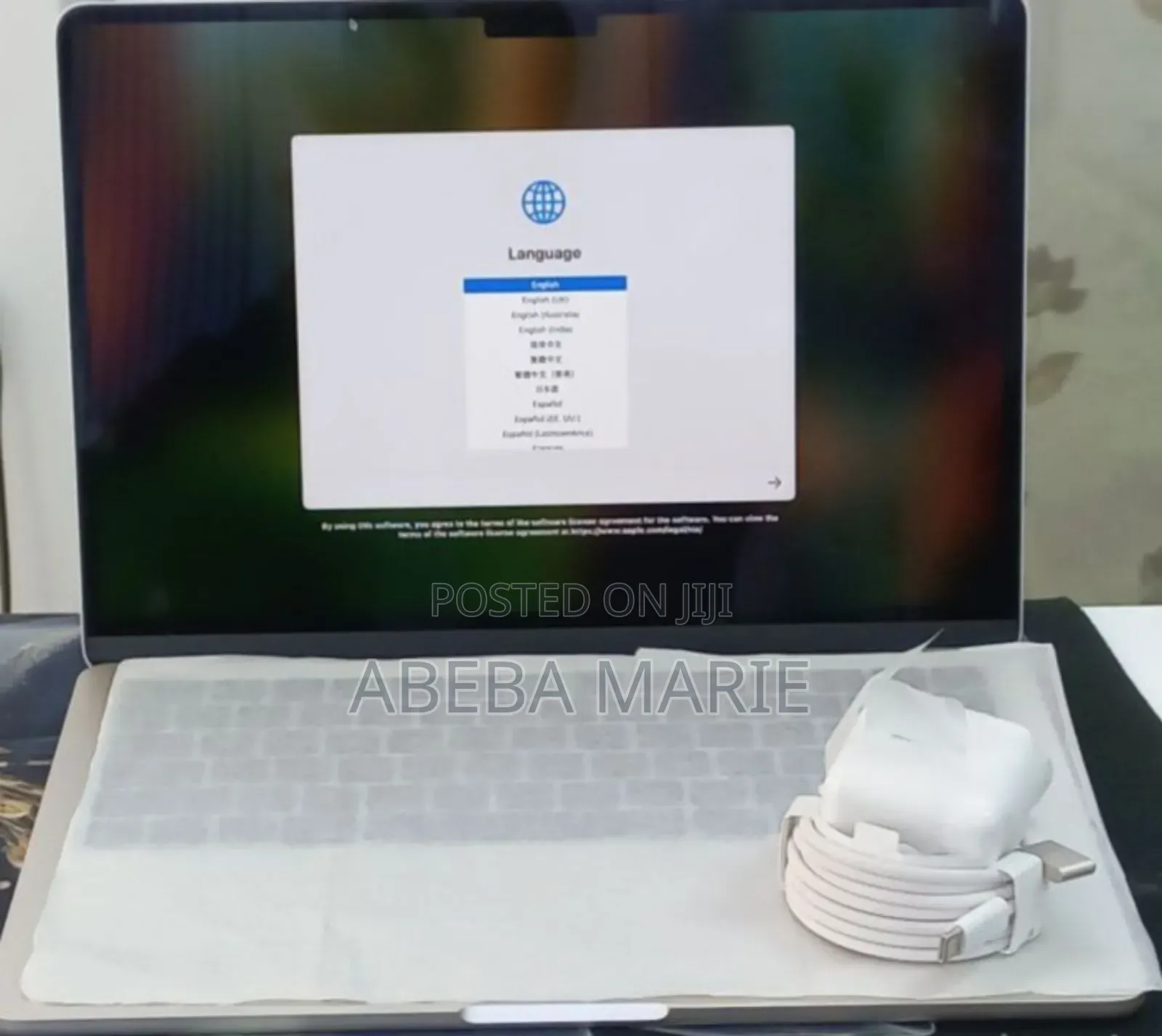 New Laptop Apple MacBook Air 2025 M4 13-Inch 16GB Apple M4 SSD 256GB