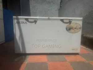Akira Freezer 530l
