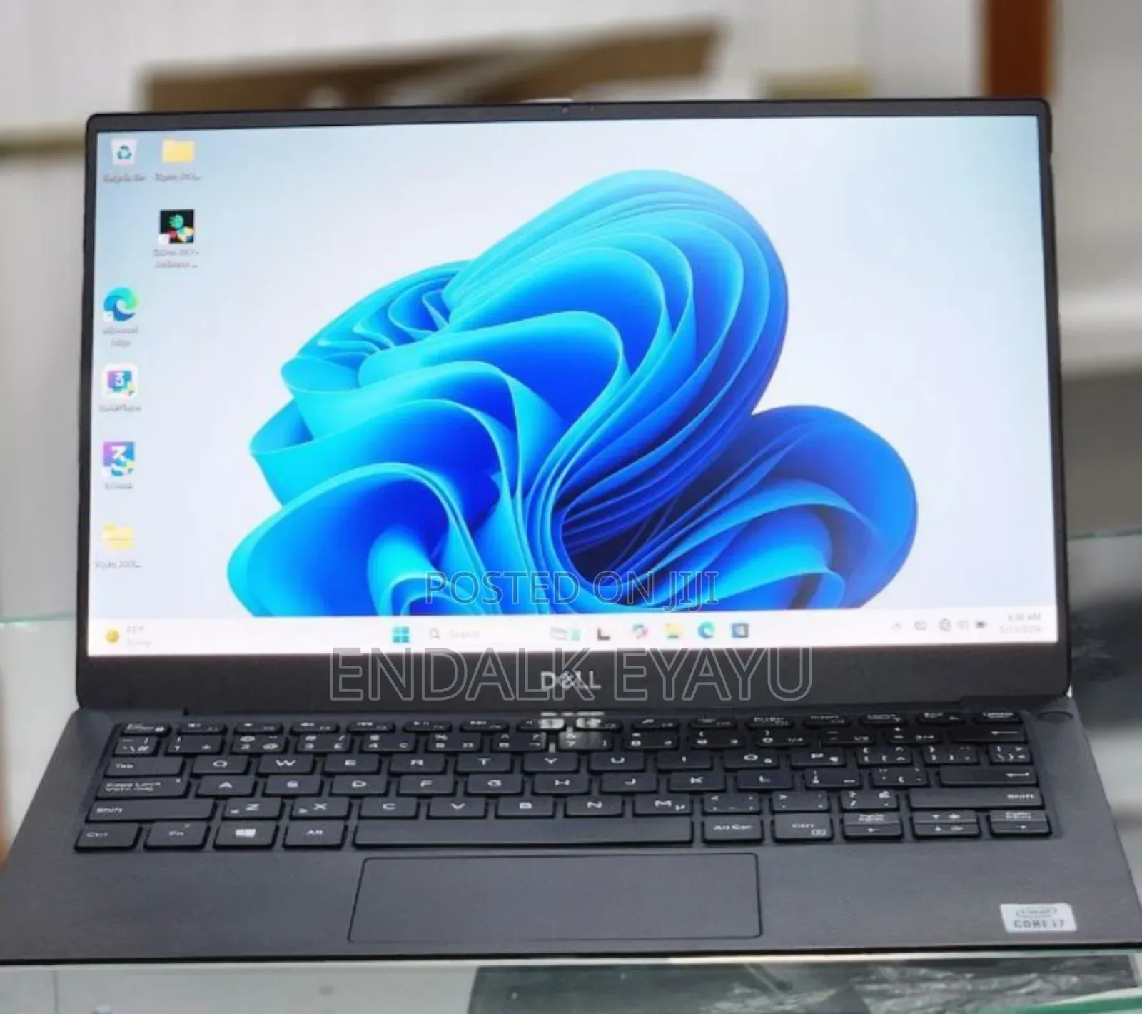 New Laptop Dell XPS 13 8GB Intel Core I7 SSD 512GB