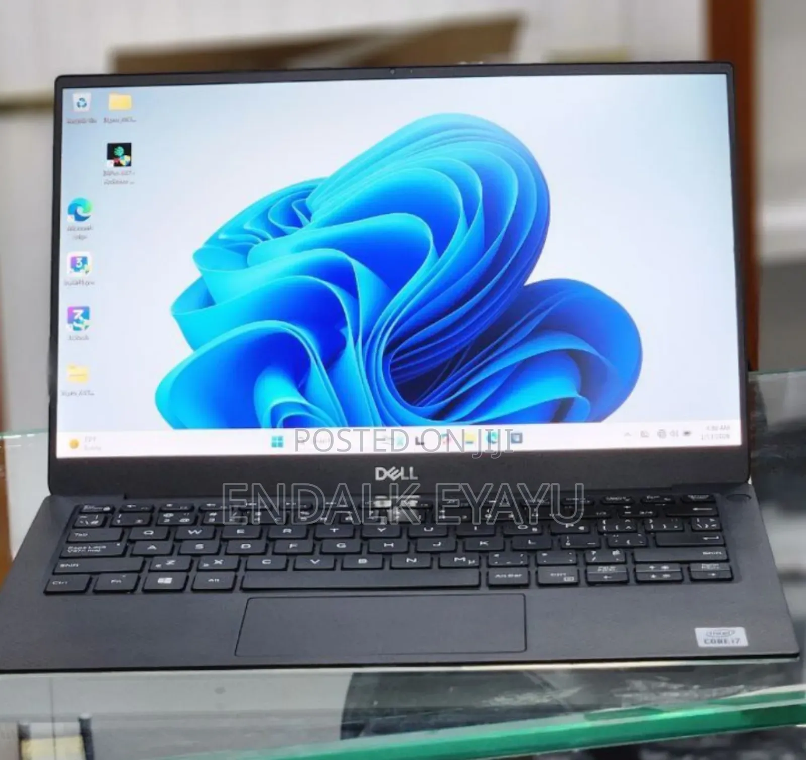 New Laptop Dell XPS 13 8GB Intel Core I7 SSD 512GB