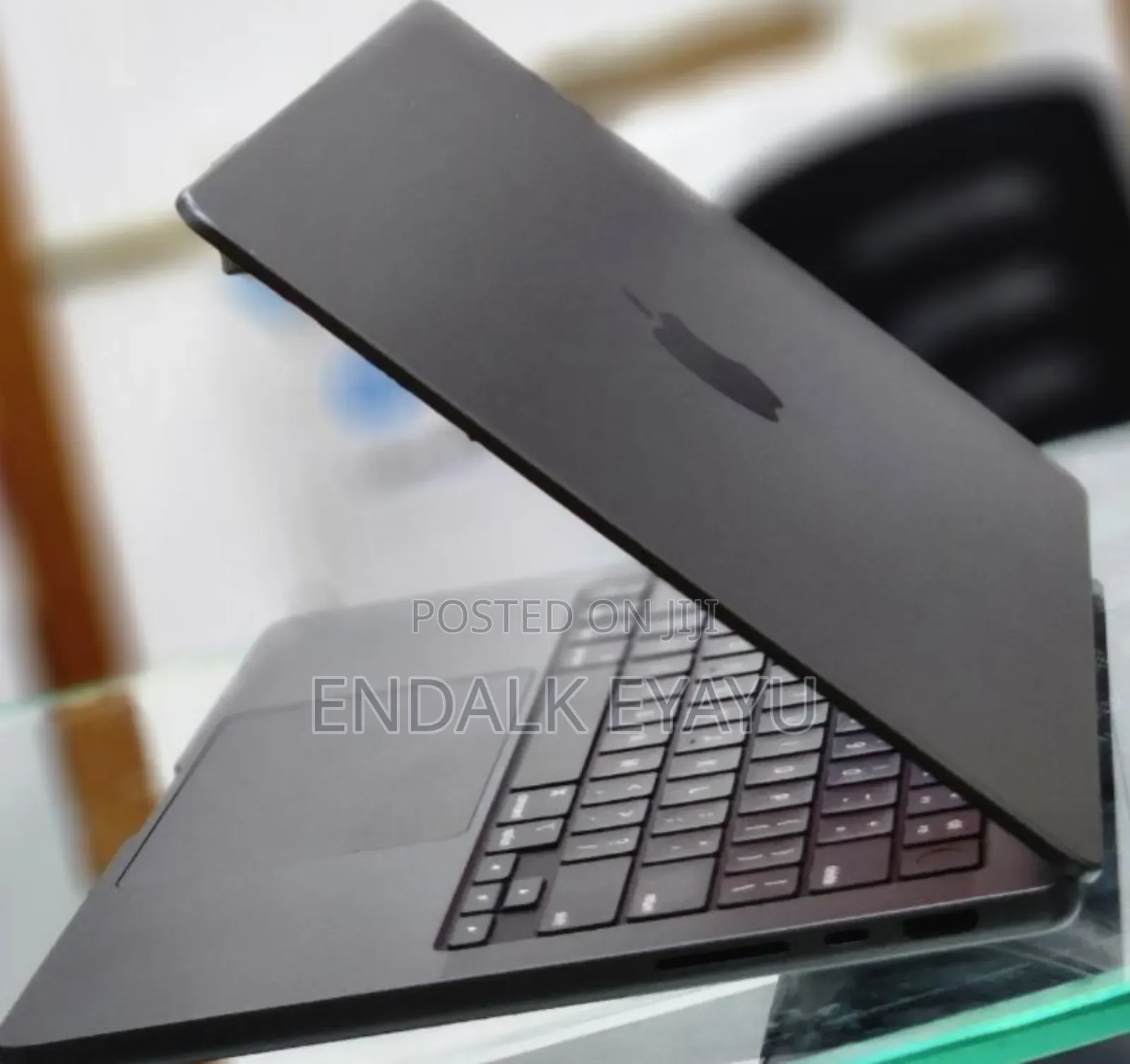 New Laptop Apple MacBook 16GB Apple M4 Pro SSD 512GB