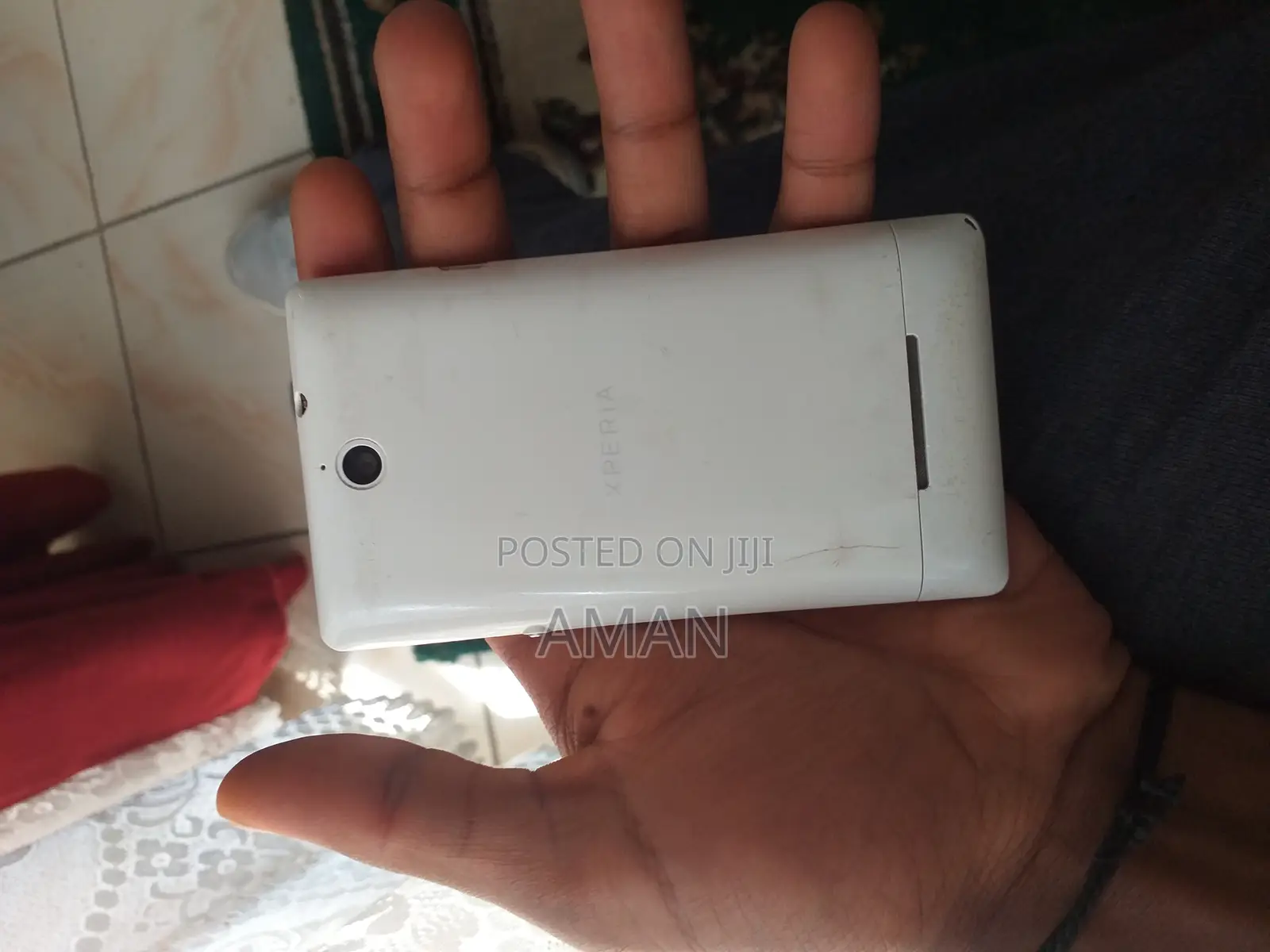 Sony Xperia E 4 GB White