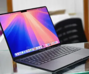 New Laptop Apple MacBook 16GB Apple M4 Pro SSD 512GB