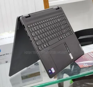 New Laptop Lenovo Yoga 7i 16GB Intel Core Ultra 7 SSD 1T