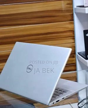 New Laptop Dell Inspiron 15 8GB Intel Core I7 SSD 256GB