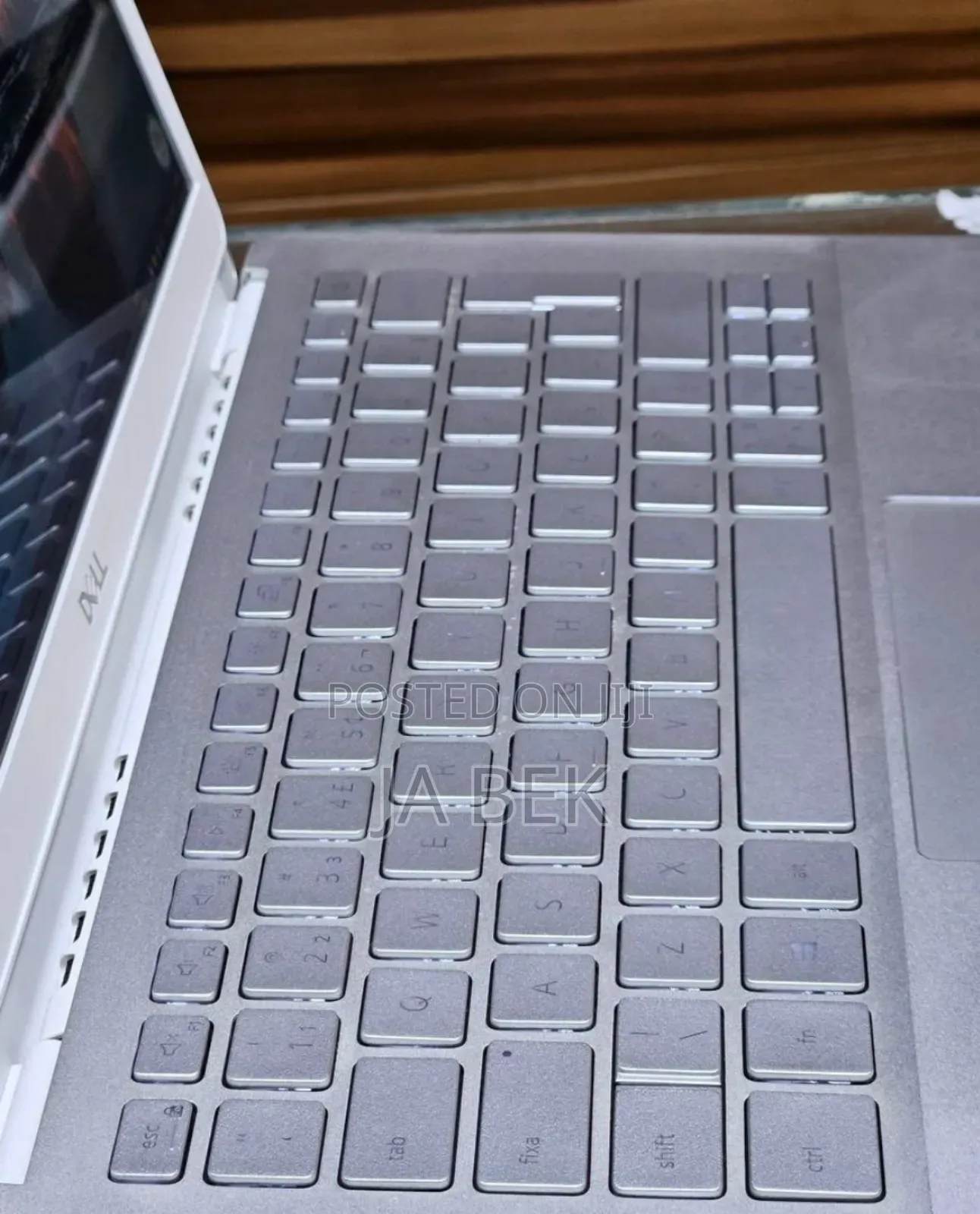 New Laptop Dell Inspiron 15 8GB Intel Core I7 SSD 256GB