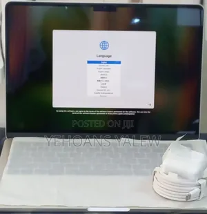 New Laptop Apple MacBook Pro 2024 M4 14-Inch 8GB Apple M4 SSD 256GB