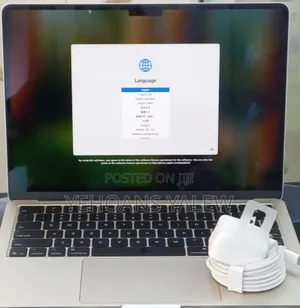 New Laptop Apple MacBook Pro 2024 M4 14-Inch 8GB Apple M4 SSD 256GB
