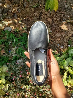 Ugg Slip-on
