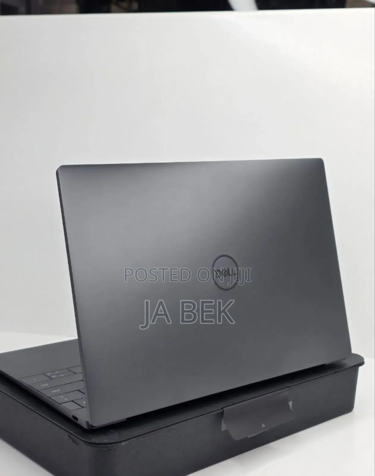 New Laptop Dell XPS 13 16GB Intel Core Ultra 7 SSD 512GB